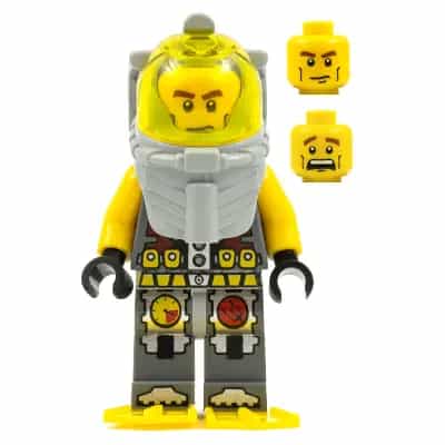 Atlantis Diver 1 - Axel - With Yellow Flippers and Trans-Yellow Visor