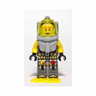 Atlantis Diver 4 - Lance Spears - With Yellow Flippers and Trans-Yellow Visor