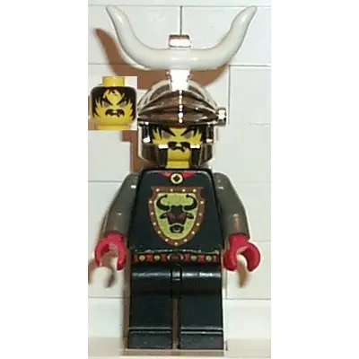 Knights Kingdom I - Cedric the Bull (Robber Chief), Chrome Silver Dragon Helmet, Horns