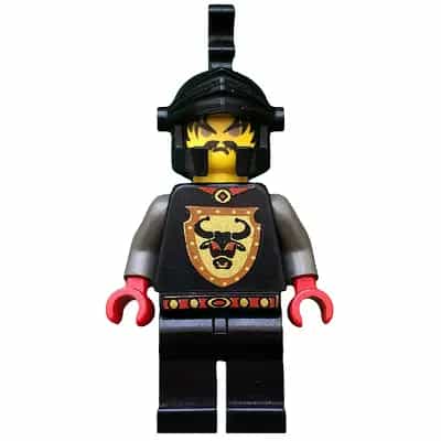Knights Kingdom I - Cedric the Bull (Robber Chief), Black Dragon Helmet