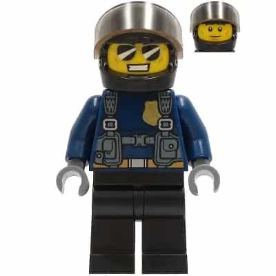 Police Officer - Duke DeTain, Black Helmet, Trans-Brown Visor