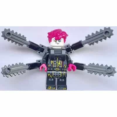 Dooper - Backpack with Chainsaws