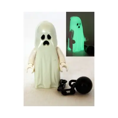 Ghost with Pointed Top Shroud and Ball and Chain