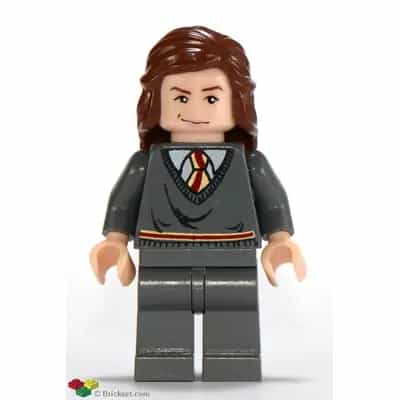 Hermione Granger - Gryffindor Stripe Torso, Reddish Brown Female Hair Mid-Length