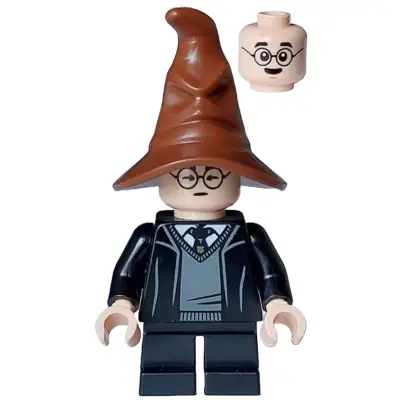 Harry Potter - Hogwarts Robe, Black Tie and Short Legs, Reddish Brown Sorting Hat