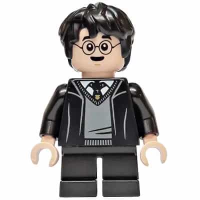 Harry Potter - Hogwarts Robe, Black Tie, Surprised
