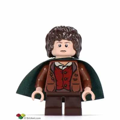 Frodo Baggins - Reddish Brown Jacket, Dark Brown Legs, Dark Green Cape