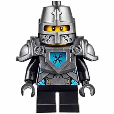 Robin Underwood - Pearl Dark Gray Helmet and Armor, Black Short Legs