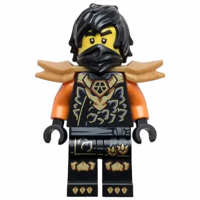Cole - Dragons Rising, Tunic with Dragon Head, Hair, Wide Pearl Gold Shoulder Armor