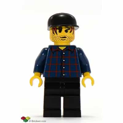 Plaid Button Shirt, Black Legs, Black Cap, Red Hair, Black Stubble (Taxi Driver)