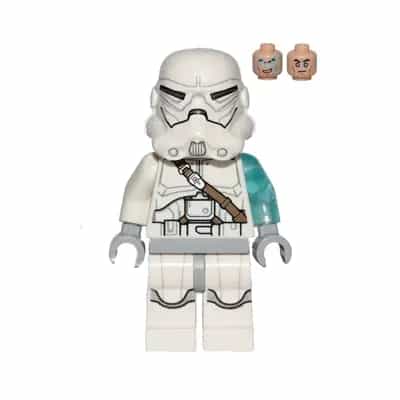 Jek-14 with Stormtrooper Helmet