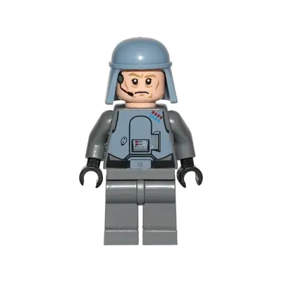 General Maximillian Veers