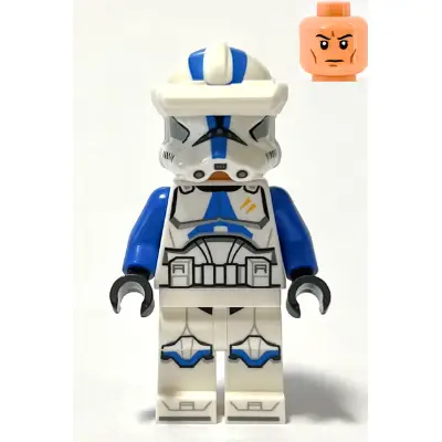Clone Trooper Specialist, 501st Legion (Phase 2) - Blue Arms, Macrobinoculars, Nougat Head, Helmet with Holes