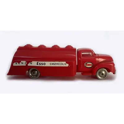 1:87 Esso Bedford Tanker