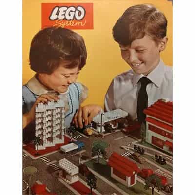 LEGO Town Plan Board, UK / Australian Cardboard Version