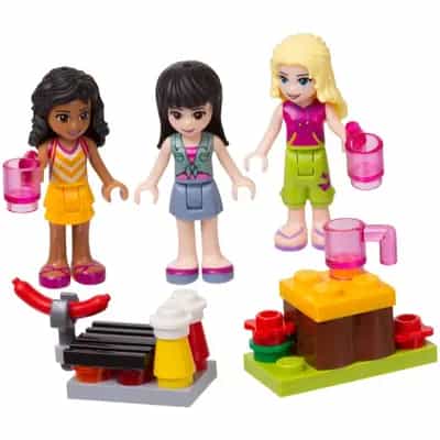 Friends Mini-Doll Campsite Set