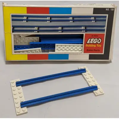 Straight Train Track