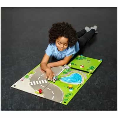 Playmat and accessory set