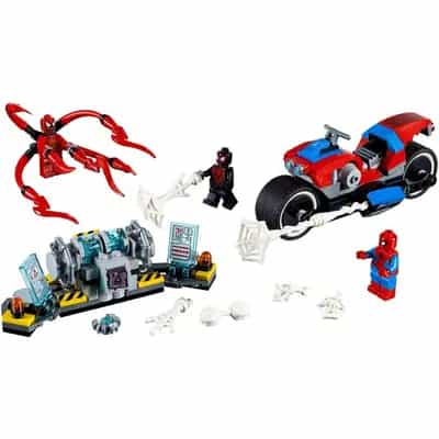 Pościg motocyklowy Spider-Mana