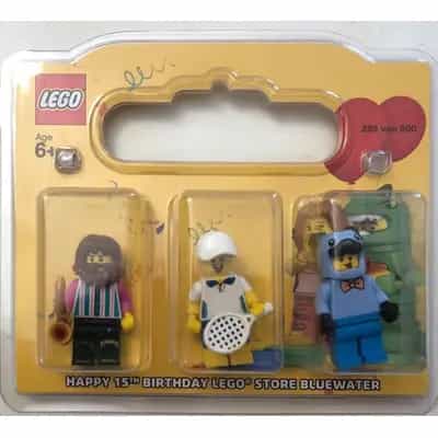 Bluewater 15th birthday minifigure pack