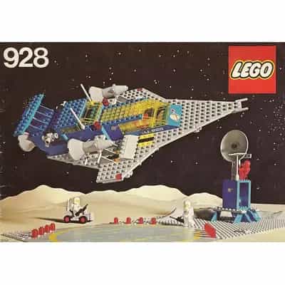 Space cruiser and moonbase