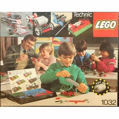 Technic II Powered Machines Set