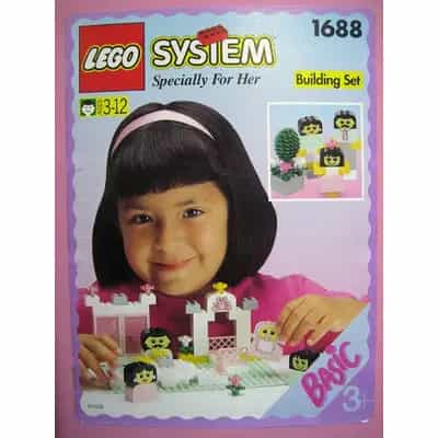 Large Play Bucket, 3+