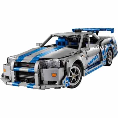 Samochód Nissan Skyline GT-R (R34) z filmu Za szybcy, za wściekli