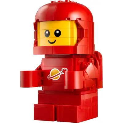 Powiększony mały astronauta