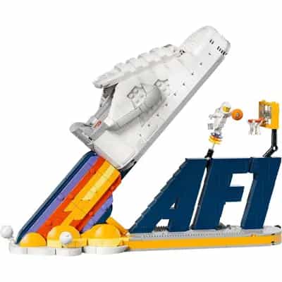 Zestaw Nike Air Force 1 x LEGO®