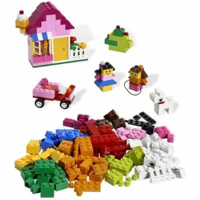 Pudło różowych klocków LEGO®