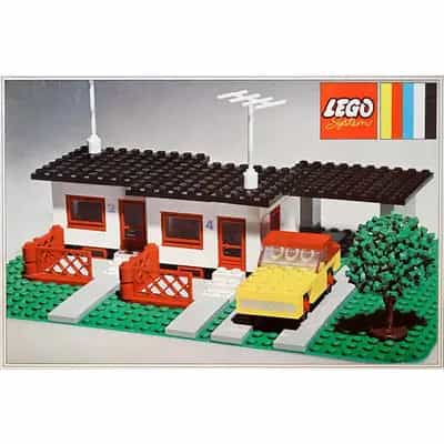 Terrace House with Car and Garage