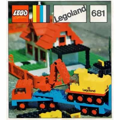 Low loader with 4 wheel excavator
