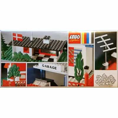Trees and Signs (1969 version with old style trees and 3 bricks)