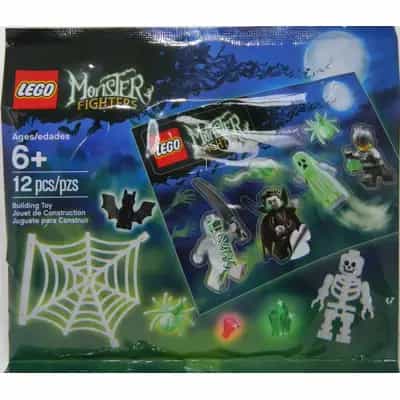 Monster Fighters promotional pack